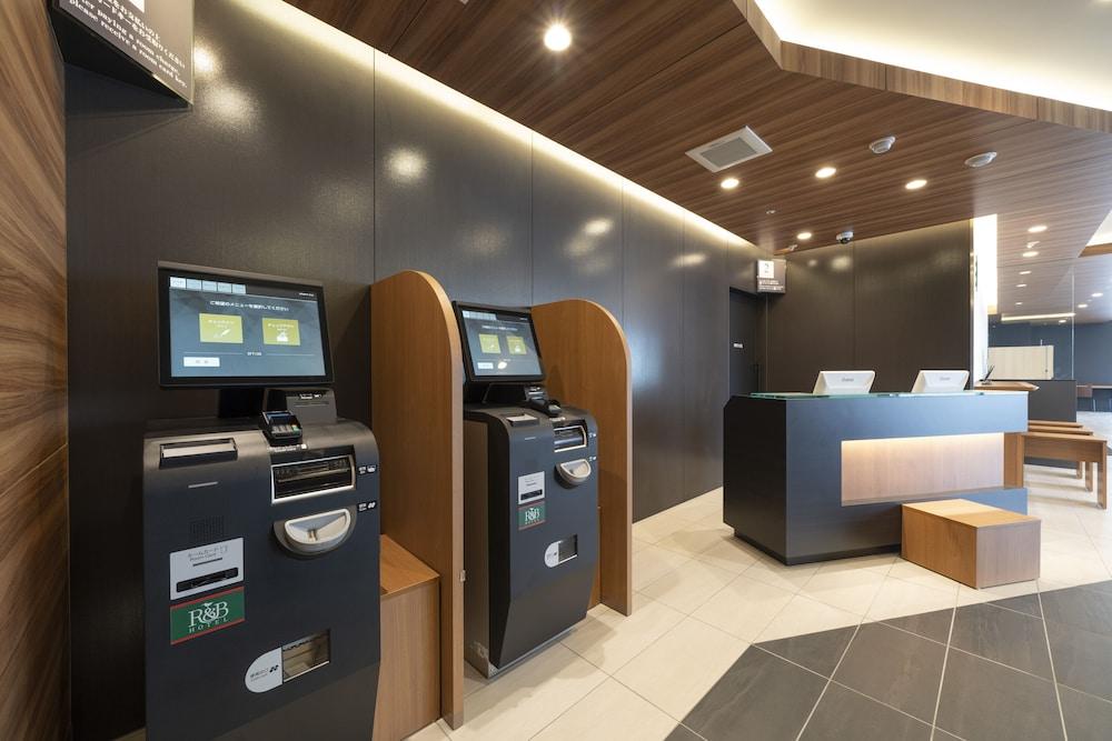 R&B Hotel Nagoya Shinkansenguchi Luaran gambar